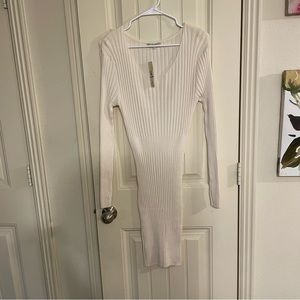 Love Squared - Long Sleeve BodyCon Tube Dress - Size Large  - Color : Champagne